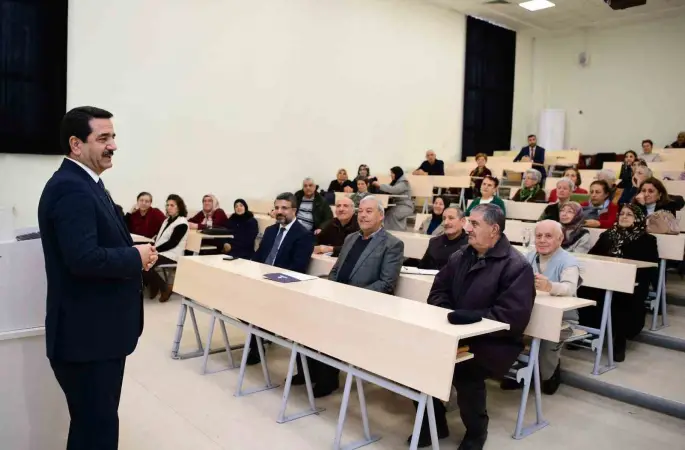 Battalgazi Belediye Başkanı Bayram Taşkın: "Öğrenmenin yaşı olmadığını kanıtlayan büyüklerimizin azmi bizlere ilham veriyor"
