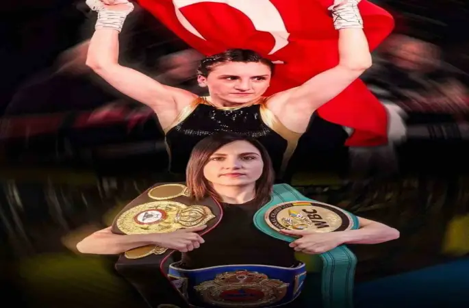 Bayburtlu Elif Nur Turhan Dünya Şampiyonluğunu korudu
