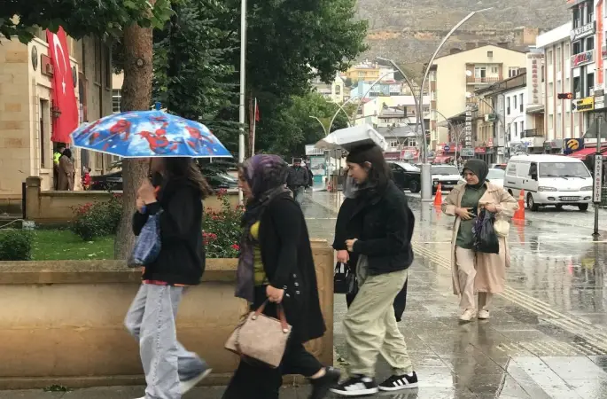 Bayburt’ta karla karışık yağmur ve kar bekleniyor
