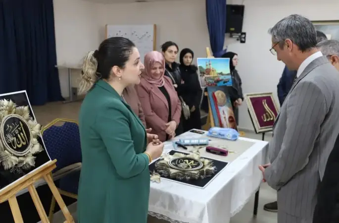 Bayburt’ta ’Sevginin Diliyle Değerlerimiz’ sergisi açıldı
