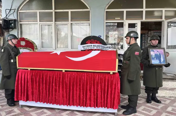 Bayındır Kıbrıs Gazisi’ni uğurladı
