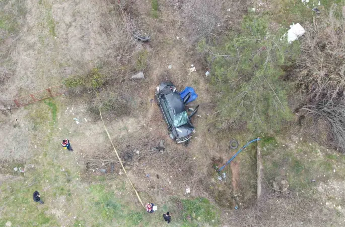 Bayram tatili yolunda feci kaza: 1 ölü, 4 yaralı
