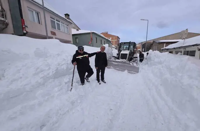Bektaş Yaylası’nda kar kalınlığı 2,5 metreyi buldu
