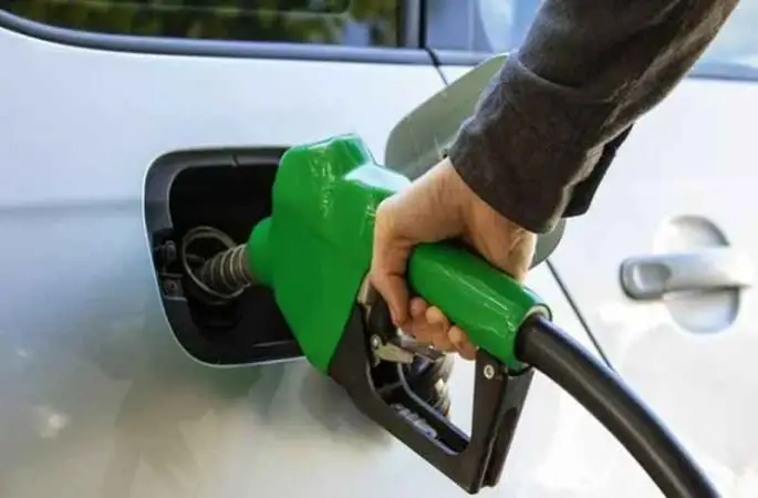 Akaryakıta büyük zam kapıda 