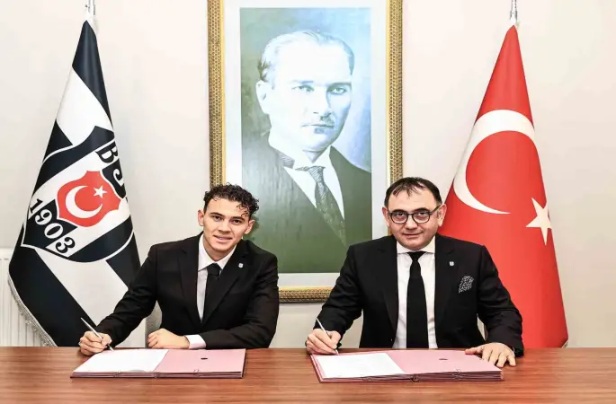 Beşiktaş, Kristjan Asllani’yi kadrosuna kattı
