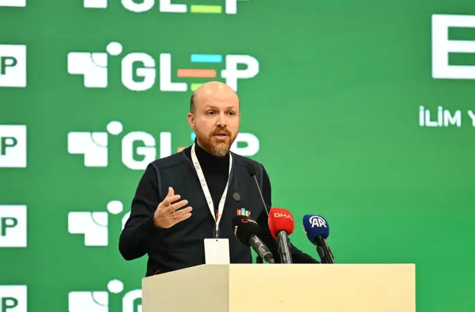 Bilal Erdoğan: "Dünya beşten büyüktür diyen bir liderimiz varken gelin bu çürümüş düzene muhalefet edelim"
