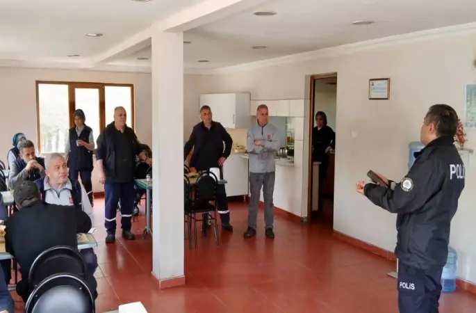 Bilecik’te esnafa dolandırıcılık ve hırsızlık uyarısı
