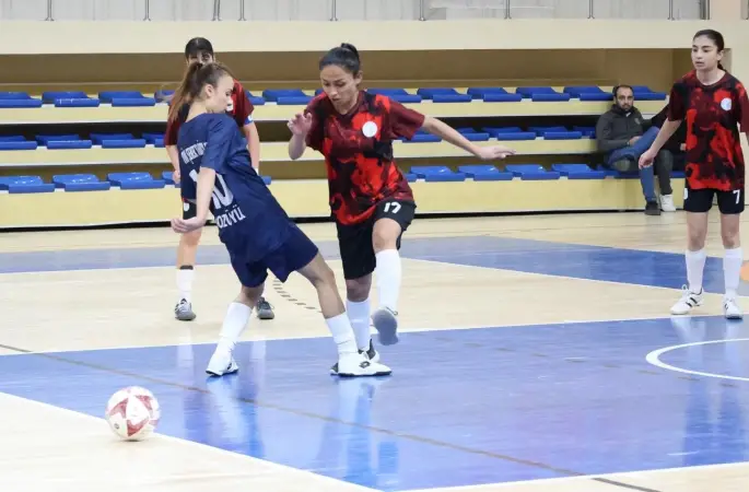 Bilecik’te Genç Kız Futsal Müsabakaları devam ediyor
