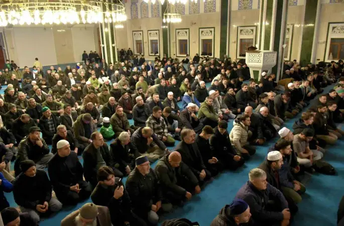 Bilecik’te ‘Kur’an-ı Kerim Ziyafeti’ programına yoğun ilgi
