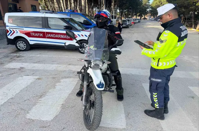 Bilecik’te motosiklet ve motorlu bisikletlere sıkı denetim
