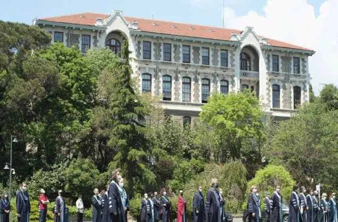 BOĞAZİÇİ ÜNİVERSİTESİ GARANTİ KÜLTÜR MERKEZİ ÇATI DEĞİŞİMİ VE MUHTELİF TADİLAT İŞLERİ YAPI İŞLERİ VE TEKNİK DAİRE BAŞKANLIĞI YÜKSEKÖĞRETİM KURUMLARI BOĞAZİÇİ ÜNİVERSİTESİ