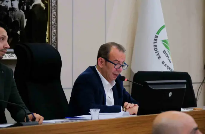 Bolu Belediye Başkanı Tanju Özcan görevden uzaklaştırıldı
