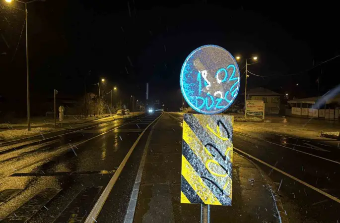 Bolu Dağı’nda kar yağışı etkisini arttırdı
