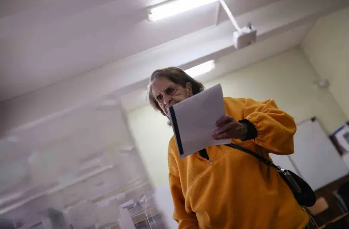 Bulgaristan’da halk son 5 yılın sekizinci genel seçimi için sandık başında
