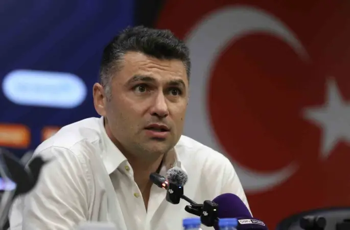 Burak Yılmaz: "Hakem faciası vardı"
