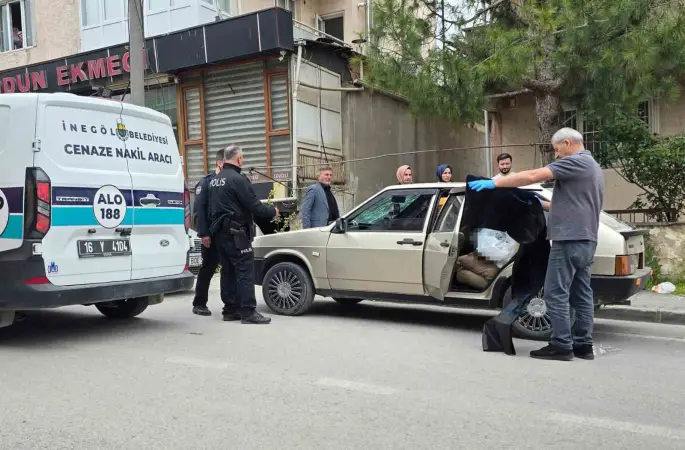 Bursa’da genç otomobilin içinde ölü bulundu
