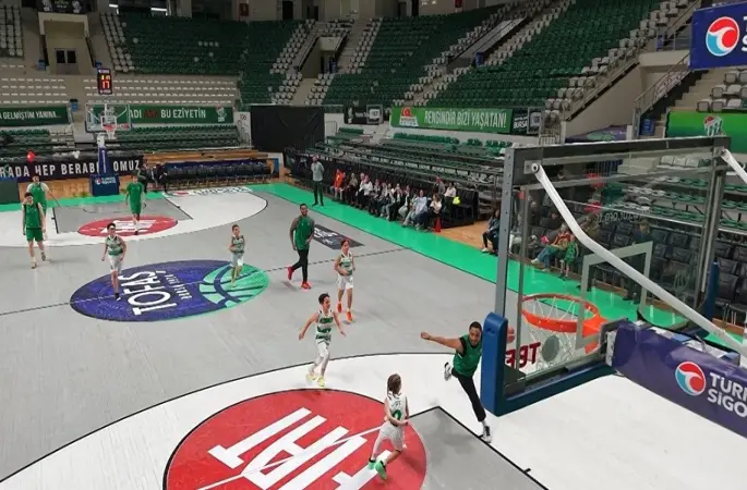 Bursaspor Basketbol Takımı’nı 1.20’lik minikler terletti
