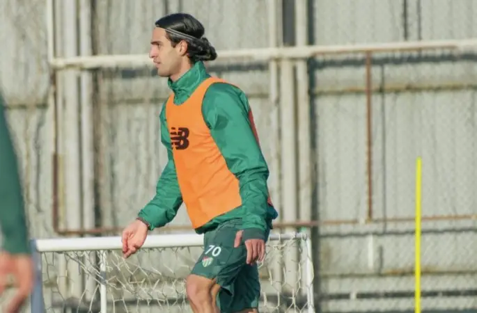 Bursaspor Kahramanmaraş maçı hazırlıklarını sürdürdü
