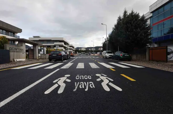 Büyükşehir Kolejler Bölgesi’nde yol yapım çalışmalarını tamamladı
