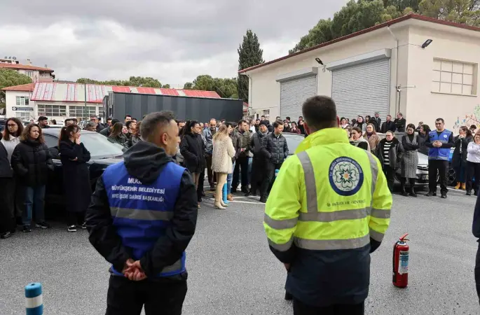 Büyükşehir’den afetlere hazırlık için "Tehlike Avı" ve deprem tatbikatı
