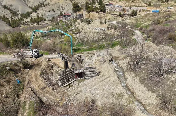 Büyükşehir’den Bertiz’in ulaşımını iyileştirecek köprü yatırımı
