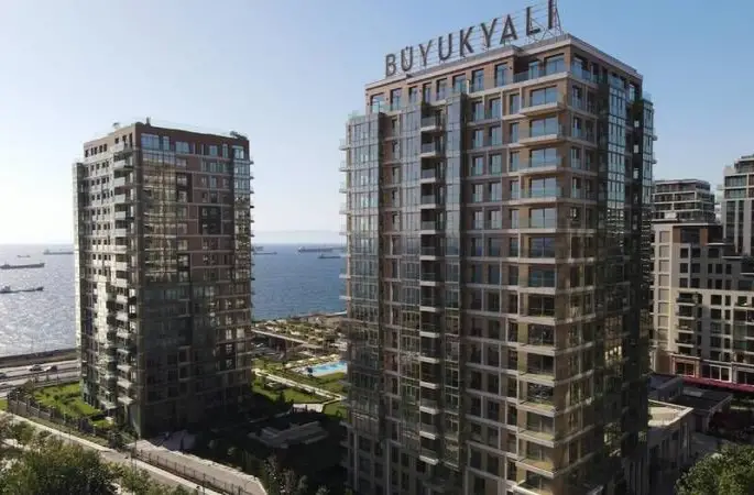 Şehrin merkezi Büyükyalı'da benzersiz bir yaşama başlayın