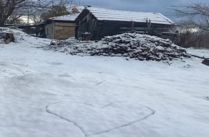 Çameli’nde kar kalınlığı 20 santime yaklaştı
