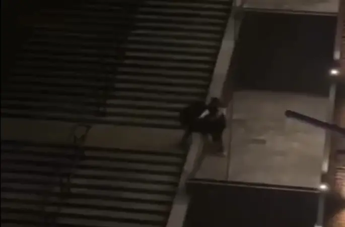 Çankırı’da iki grup arasındaki kavga kamerada
