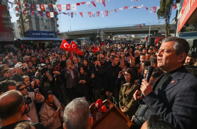 CHP Lideri Özgür Özel: “Hatay, Atatürk’ün Vasiyetidir, Emanetidir; Biz Bu Kente Gözü Gibi Bakan Bir Partiyiz”