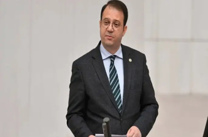 CHP’li Akgün: 22 bin ton buğday bin kamyonla taşınır, bu vurguna nasıl göz yumuldu?