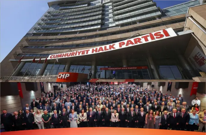 CHP'li büyükşehir belediye başkanları 16-18 Ocak'ta Mersin'de bir araya gelecek