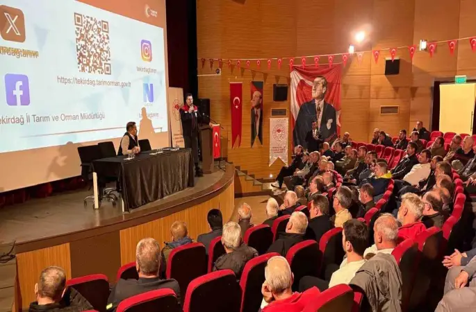 Çiftçilere destek toplantısı: Yeni model anlatıldı
