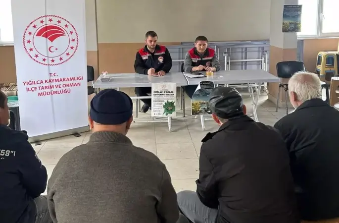 Çiftçilere tarımsal destek ve zararlılarla mücadele eğitimi verildi
