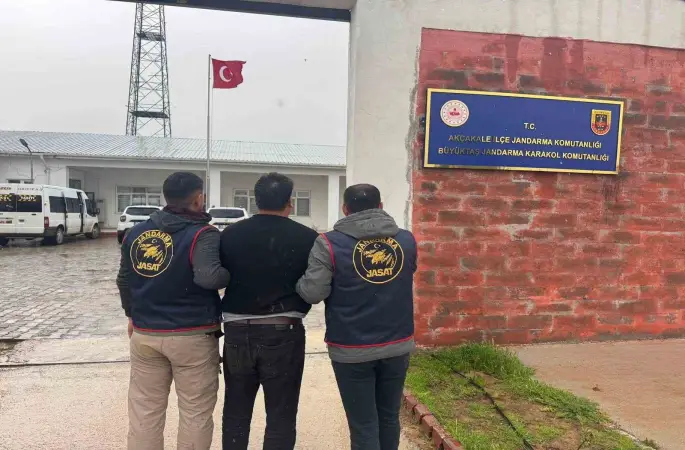 Cinayet suçundan 10 yıldır aranan şahıs yakalandı
