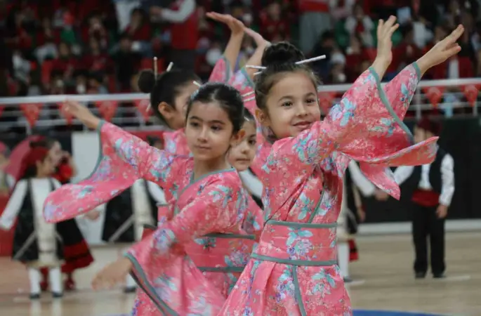 Cizre’de 23 Nisan kutlamaları
