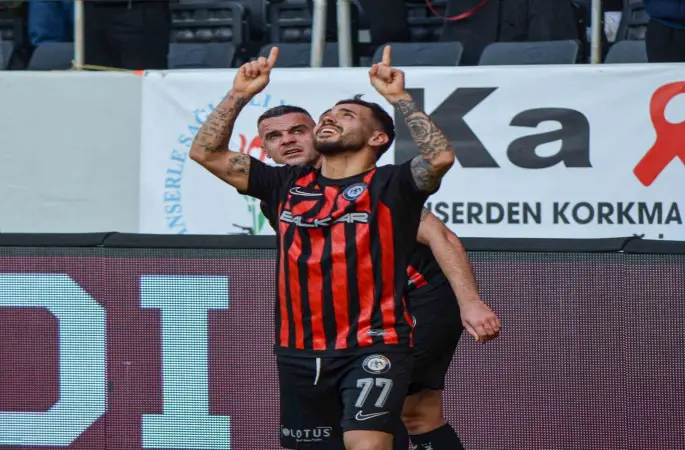 Çorum FK, Uğur Uçar yönetiminde 7 maçtan 7 galibiyetle ayrıldı
