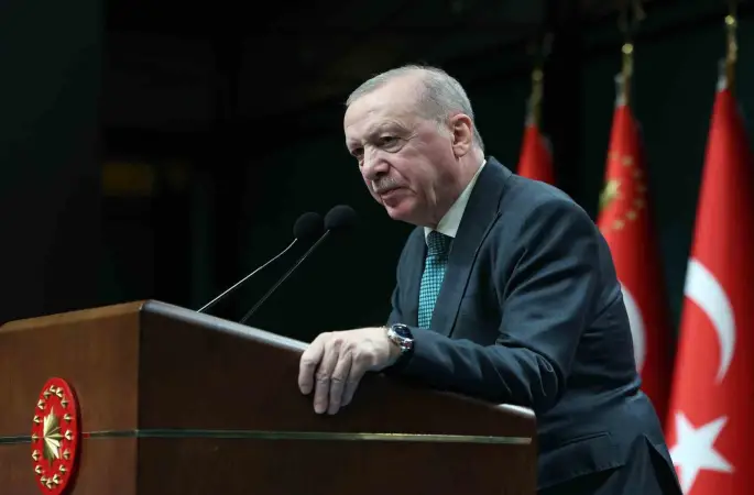 Cumhurbaşkanı Erdoğan: "Ne hükümetimizin ne milletimizin yakın vadedeki siyasi koordinatlarında erken veya ara seçimin yer almadığının bilinmesini istiyorum"
