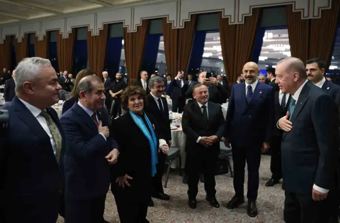 Cumhurbaşkanı Erdoğan: "Türkiye her zaman savaşın değil barışın yanındadır"
