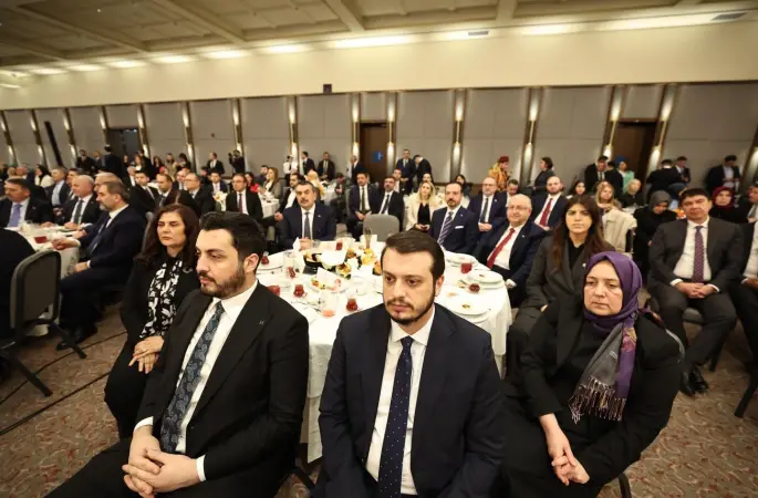 Cumhurbaşkanlığı iftarında Çerçioğlu’ndan ’hizmet’ mesajı
