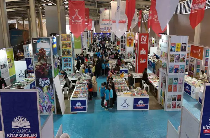 Darıca Kitap Fuarı kapılarını açtı
