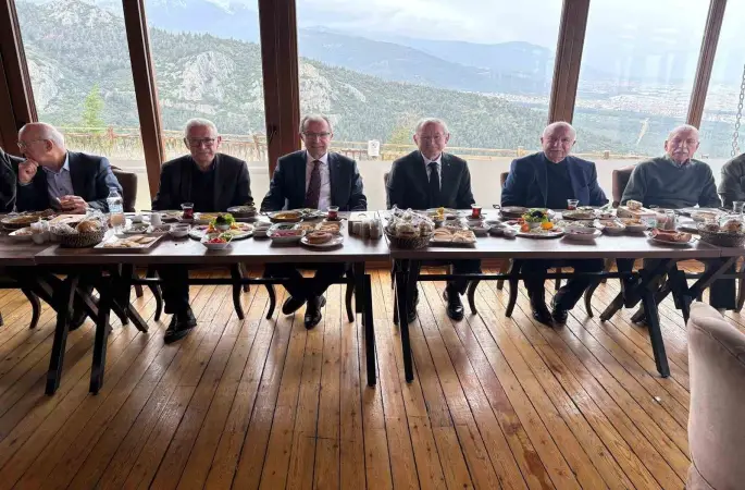 Denizli’de futbolun geleceği masaya yatırıldı
