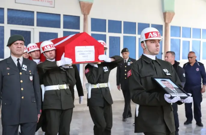 Denizlili Kıbrıs gazisi son yolculuğuna uğurlandı
