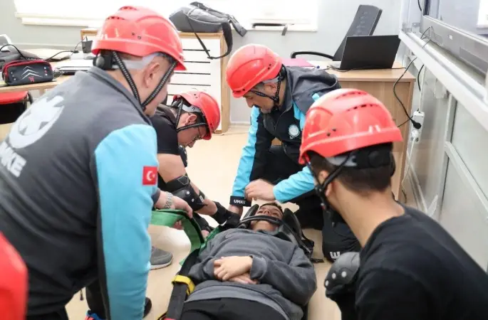 Deprem Haftası: Okullarda tahliye tatbikatı
