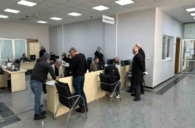 Depremde evi hasar alanlara emlak vergisi kolaylığı
