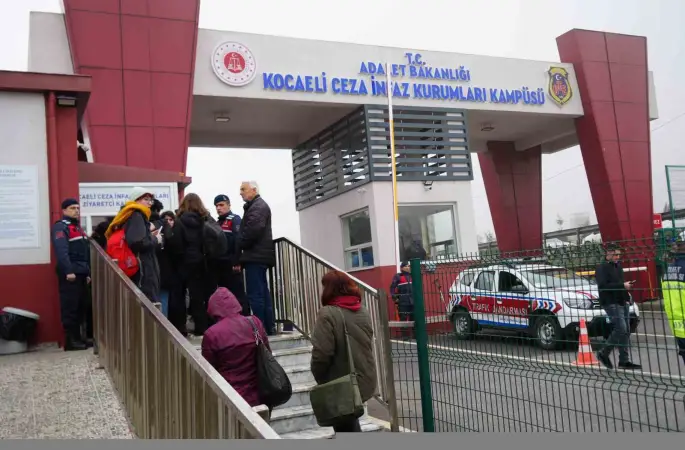 Dilovası davasında sanığın "Şov yapmayın" sözleri tansiyonu yükseltti
