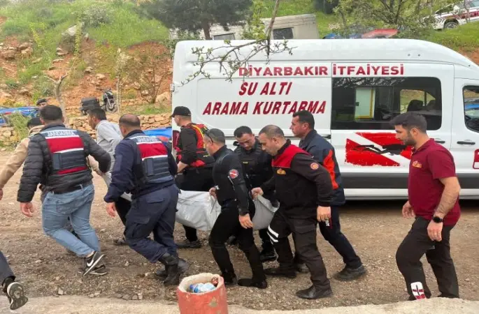 Diyarbakır’daki boğulma olayında akılalmaz görüntü: Bot dakikalarca kendi etrafında dönmüş
