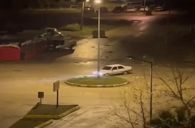 Drift atan otomobil sürücüsü tepkilere neden oldu
