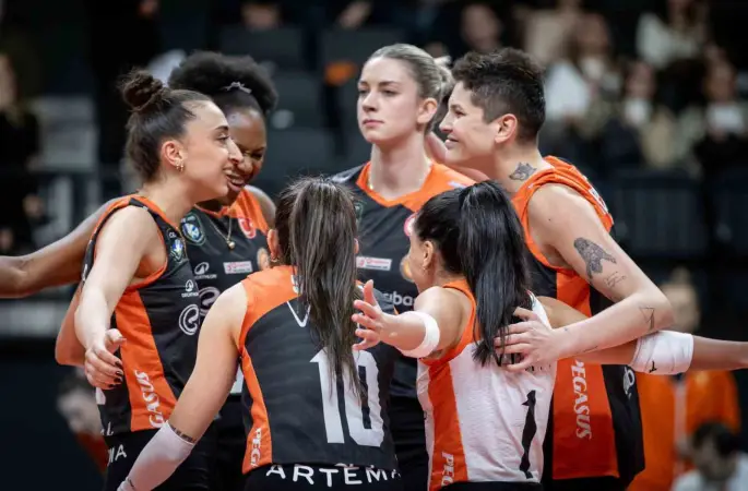 Eczacıbaşı Dynavit, Beşiktaş’ı 3-0 mağlup etti
