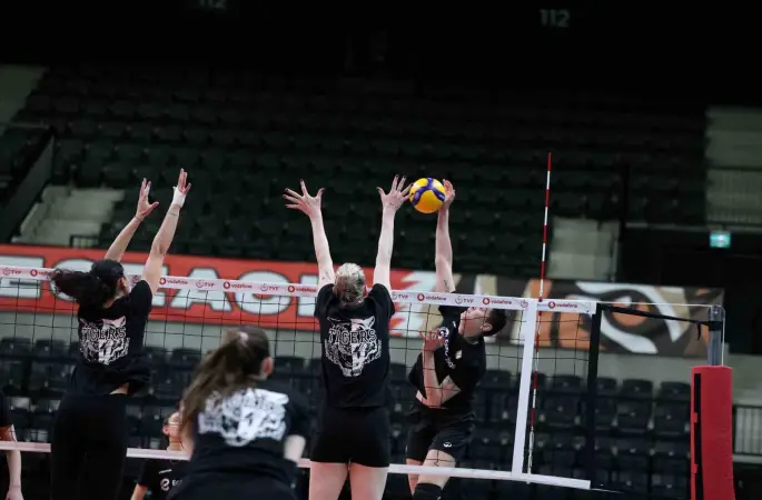 Eczacıbaşı Dynavit, Göztepe ile mücadele edecek
