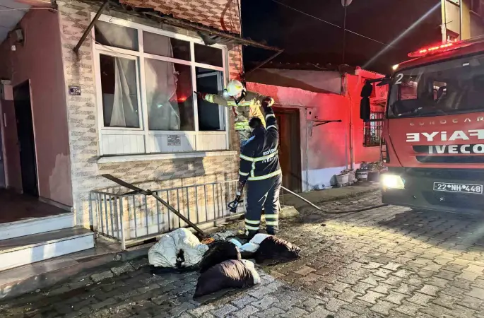 Edirne’de ev yangını
